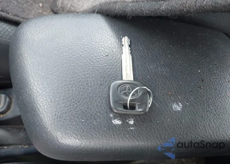 2009 Toyota Yaris из США, поврежденный, VIN JTDBT903794045182